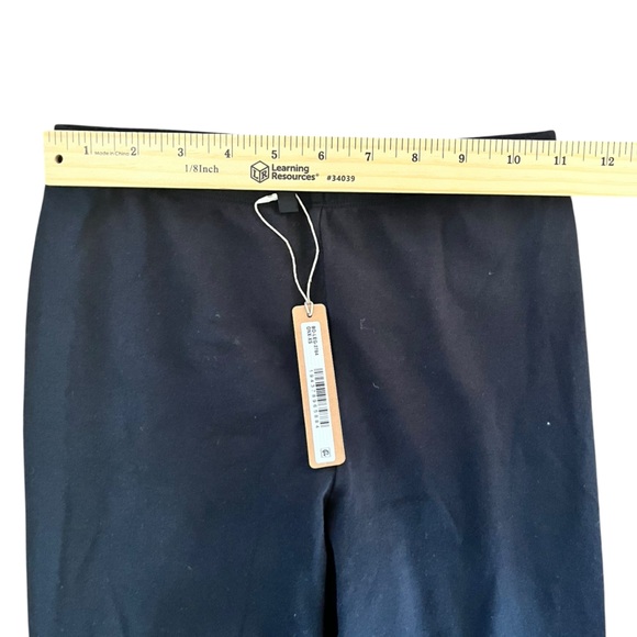 Skims Outdoor Split Hem Onyx Black Leggings - XS - Picture 9 of 11